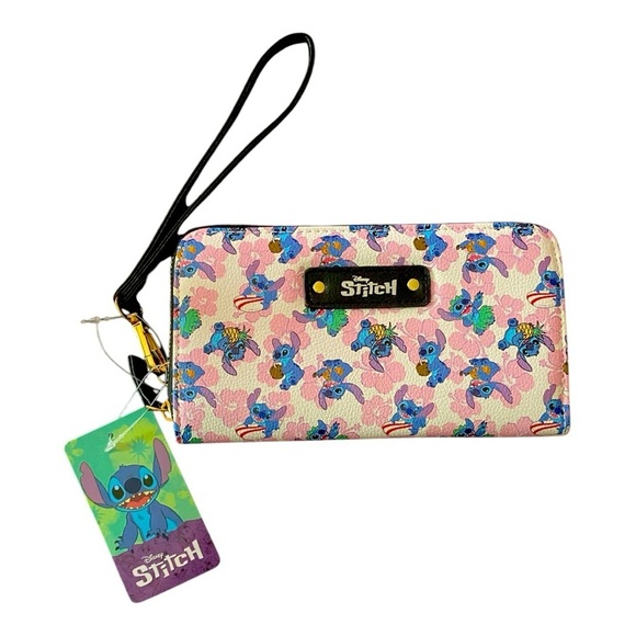 Disney Handbags - NWT-DISNEY-STITCH WRISTLET/WALLET
